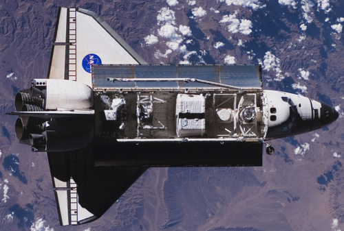 スペースシャトル「エンデバー」